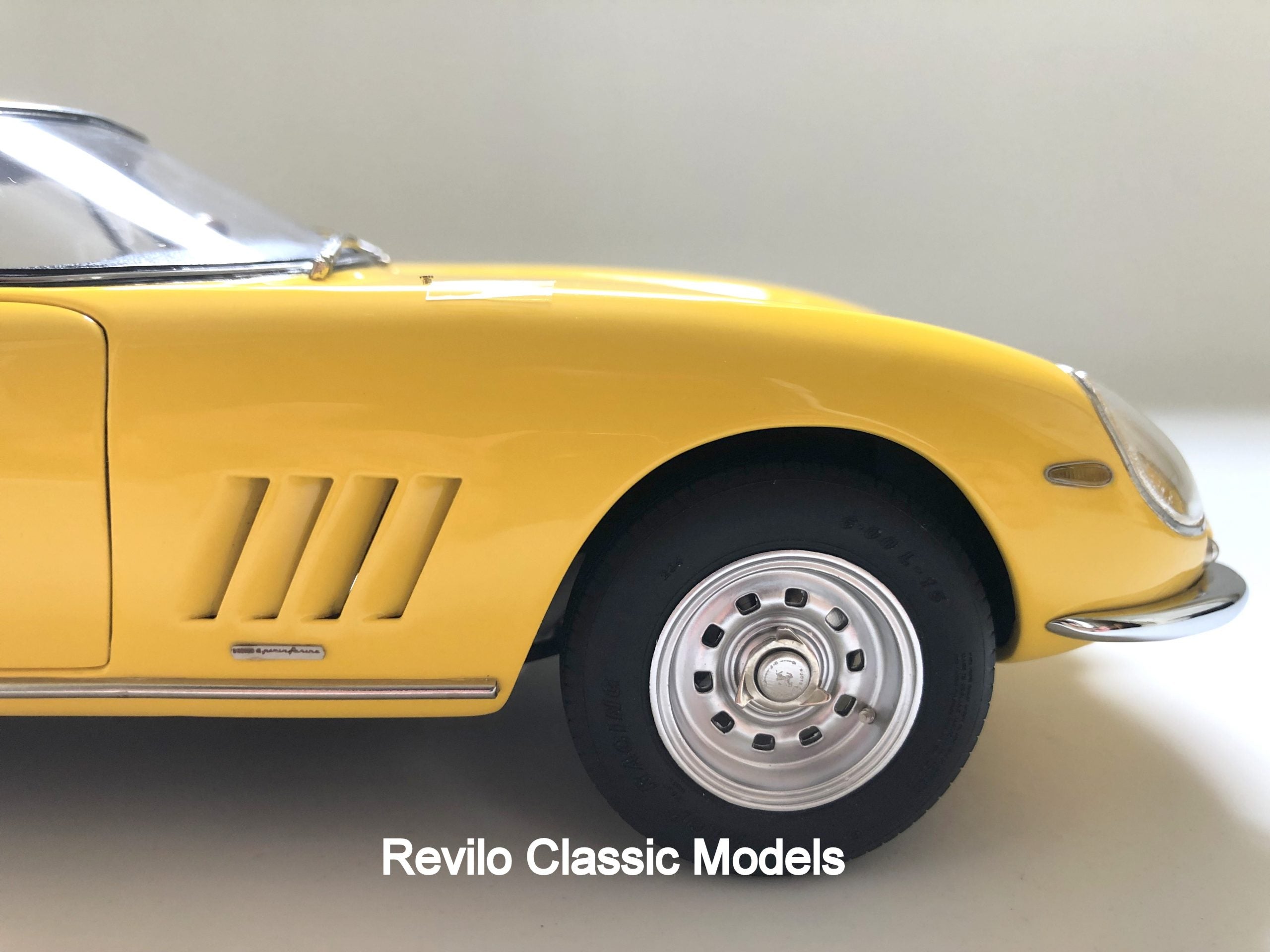 CMC M240 1:18 Ferrari 275 GTB/C Módena Amarillo Edición Limitada