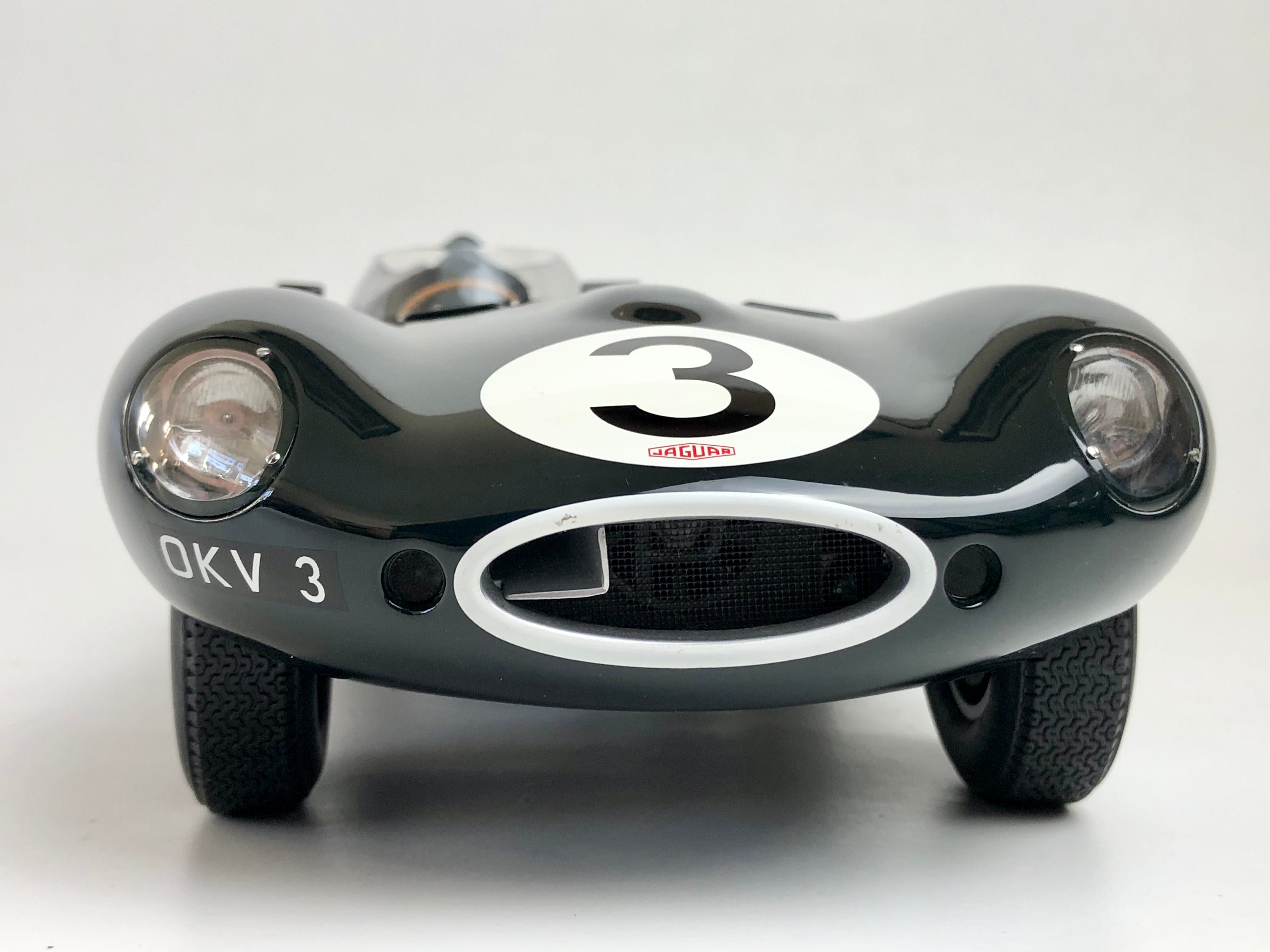 AutoArt 1:12 Jaguar D Type #3 Reims 1954