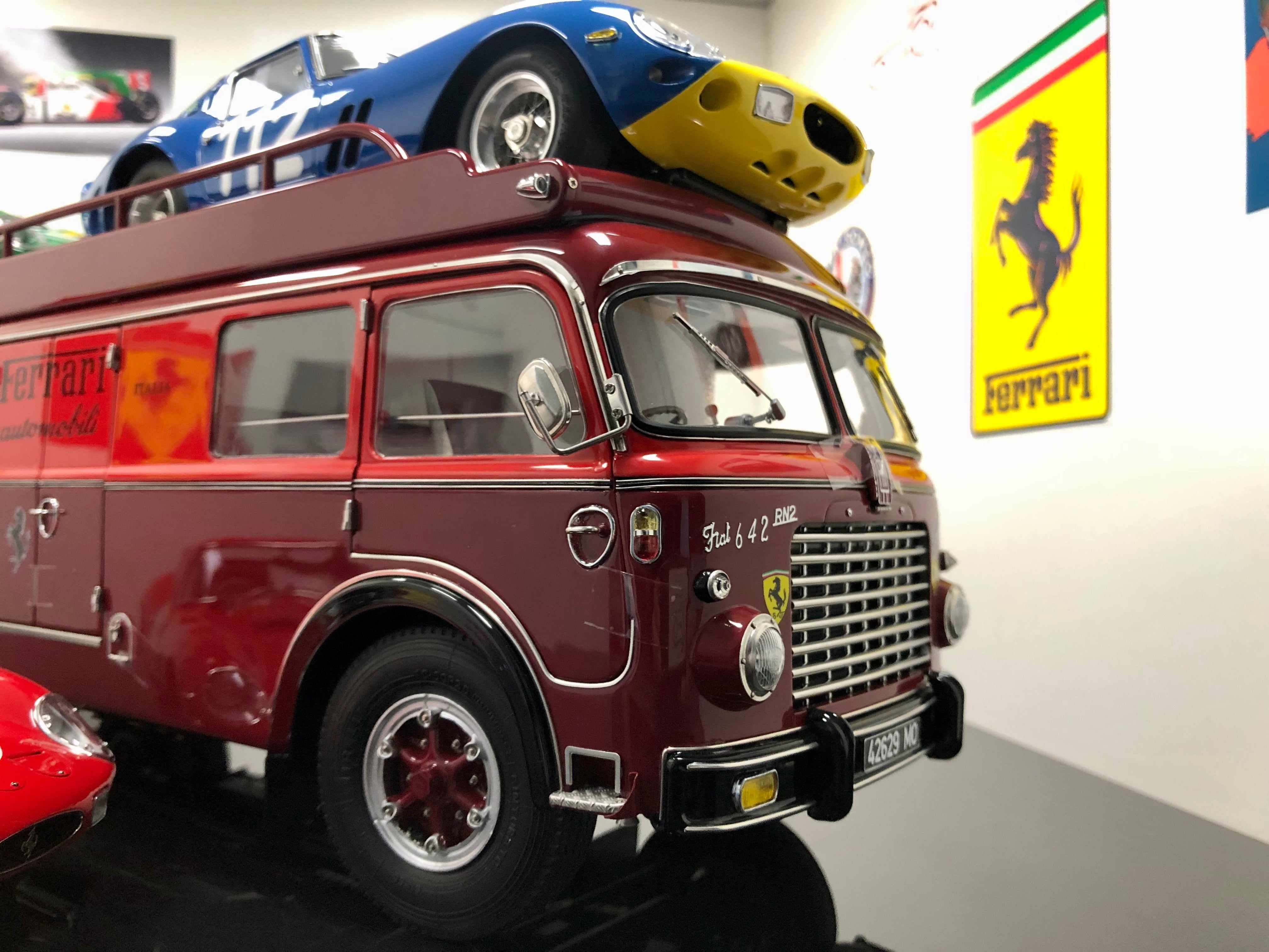 CMC M084 1:18 Ferrari Race Transporter 2024 model