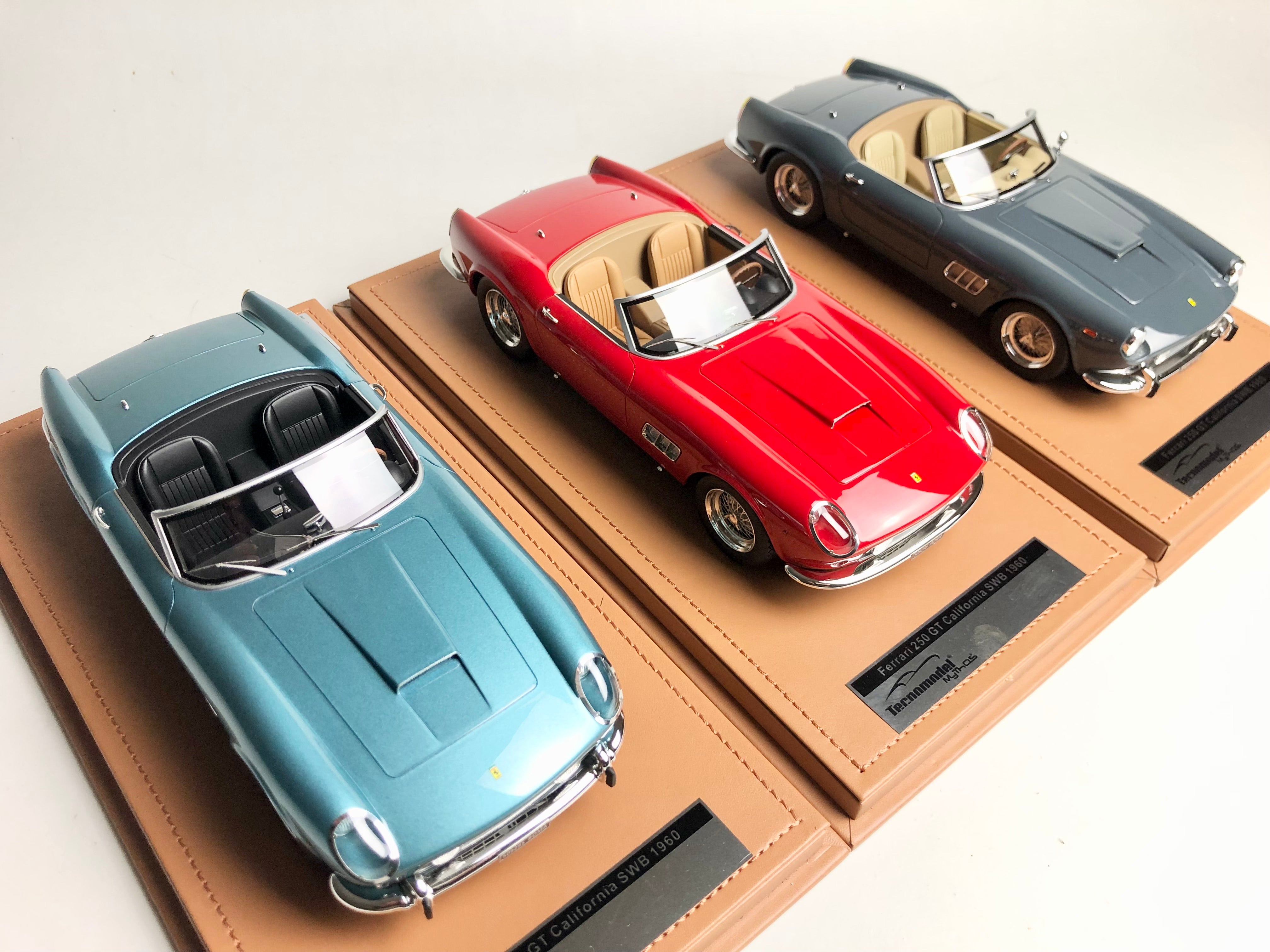 Ferrari 250 GT California 1960 Azure 1:18 scale Limited Edition