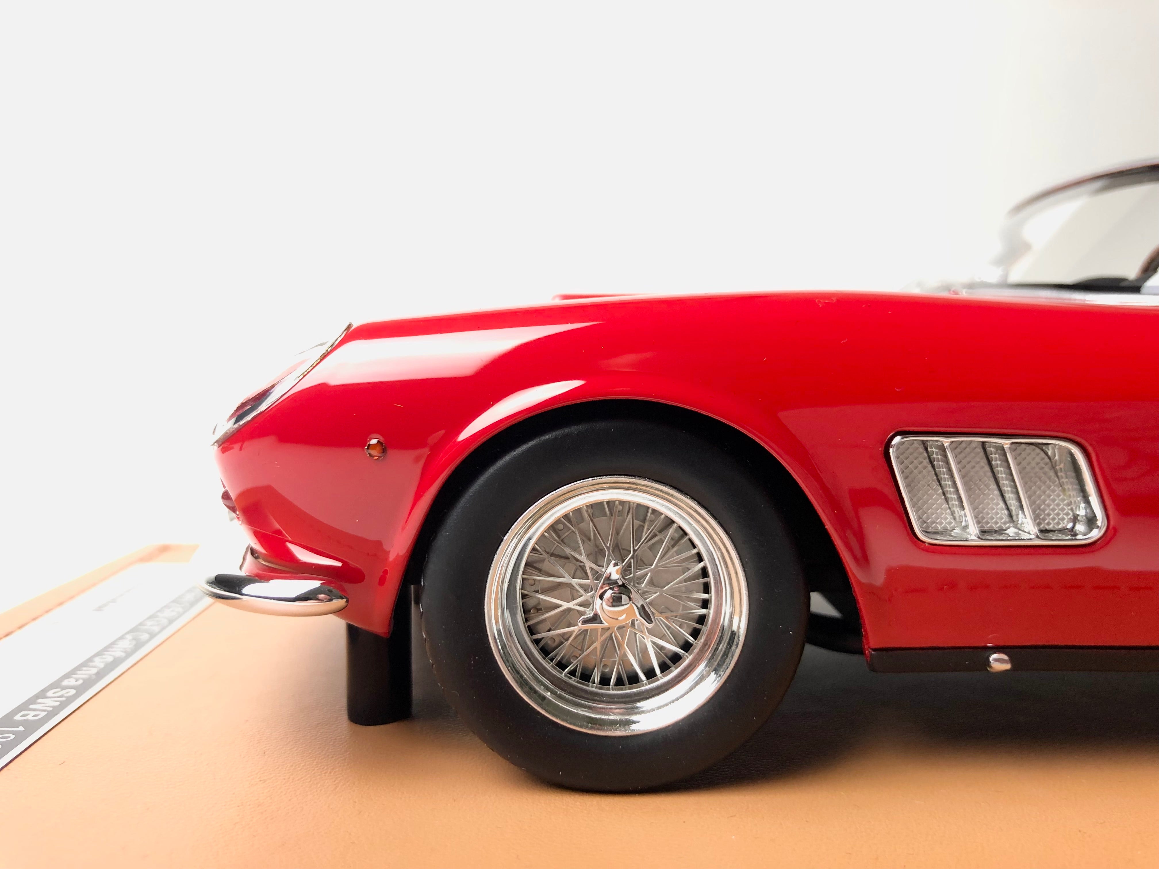 Ferrari 250 GT California 1960 Red 1:18 scale Limited Edition