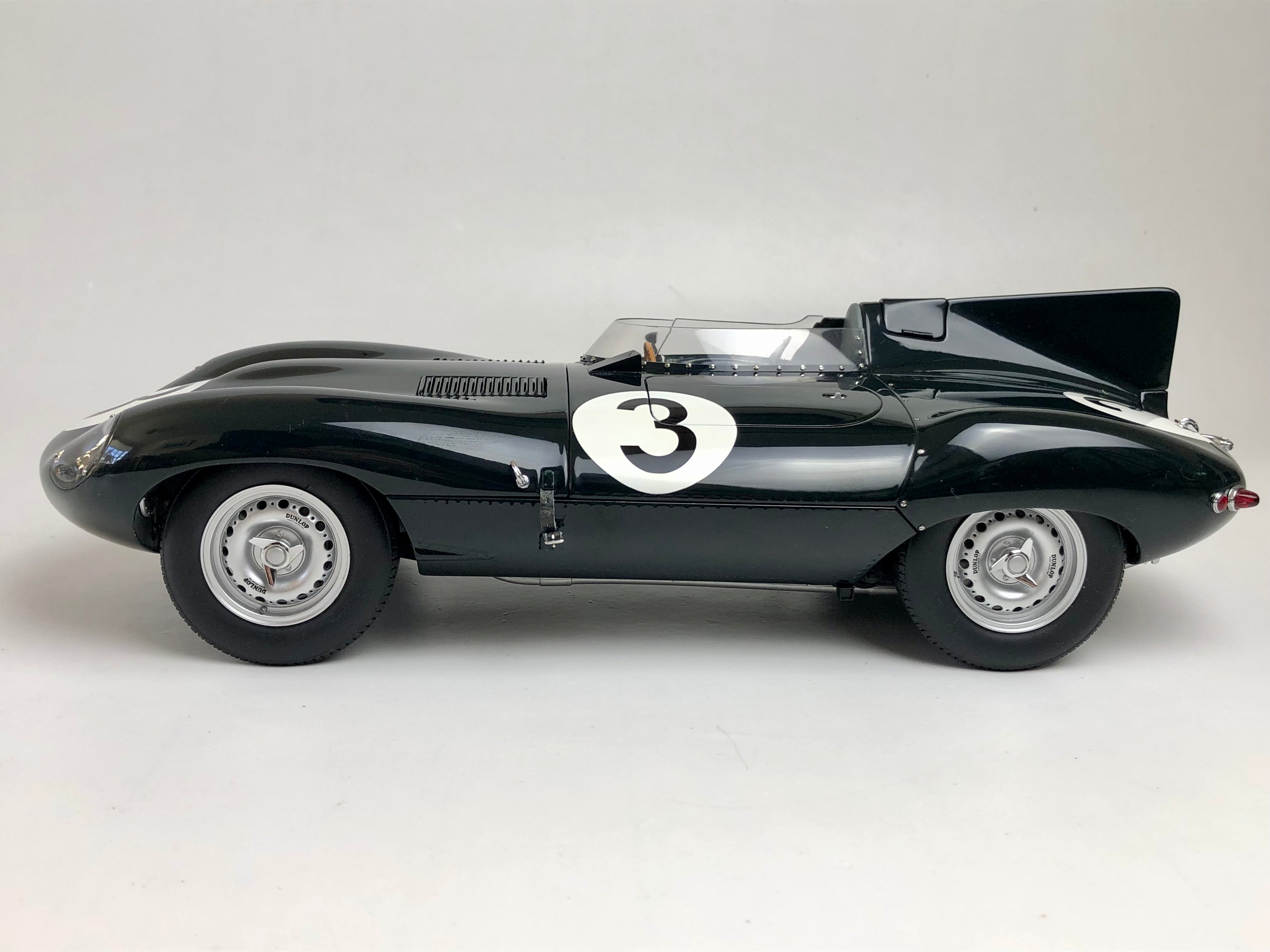 AutoArt 1:12 Jaguar D Type #3 Reims 1954