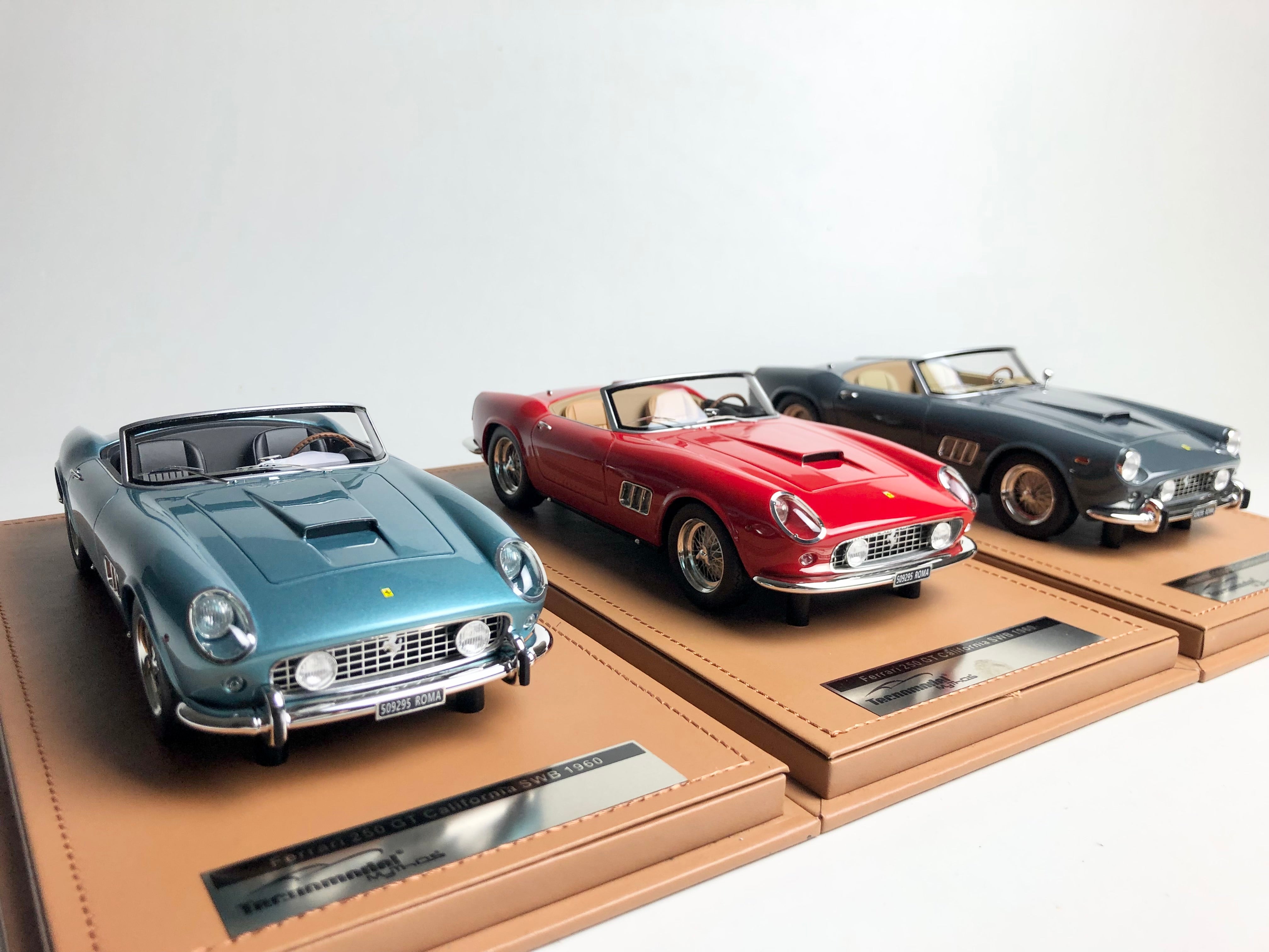 Ferrari 250 GT California 1960 Azure 1:18 scale Limited Edition