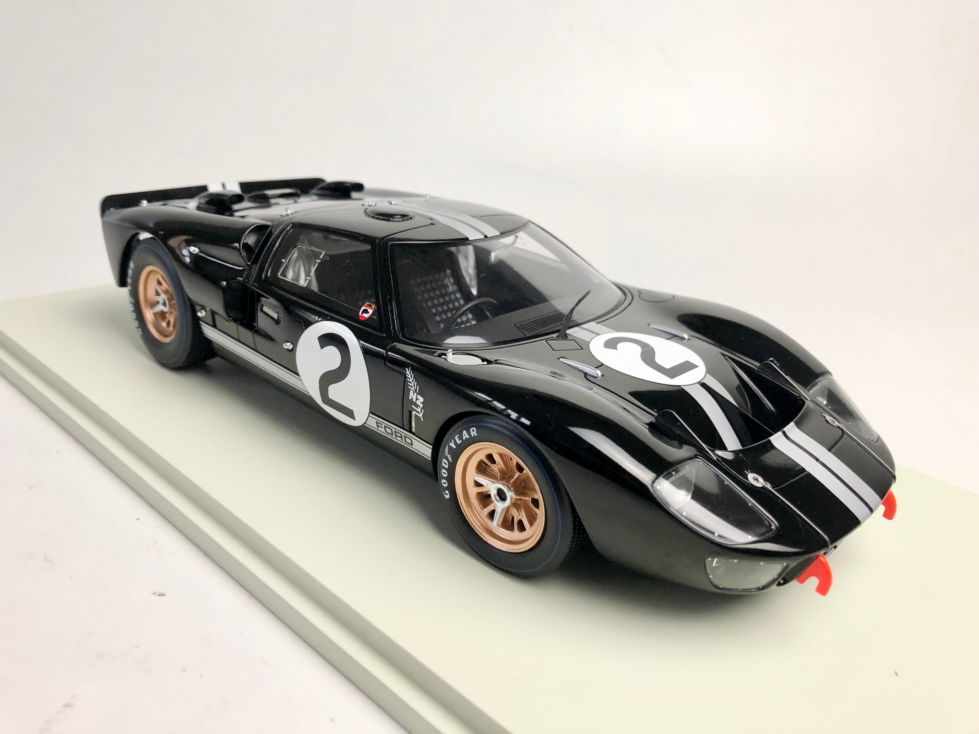 1:18 scale Ford GT40 1966 Le Mans Winner