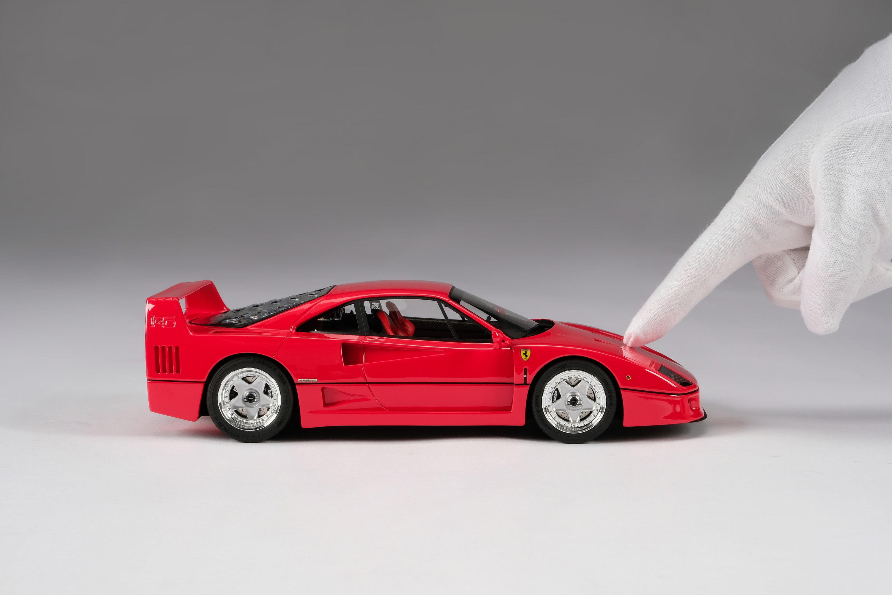 Amalgam Ferrari F40 1:18 scale