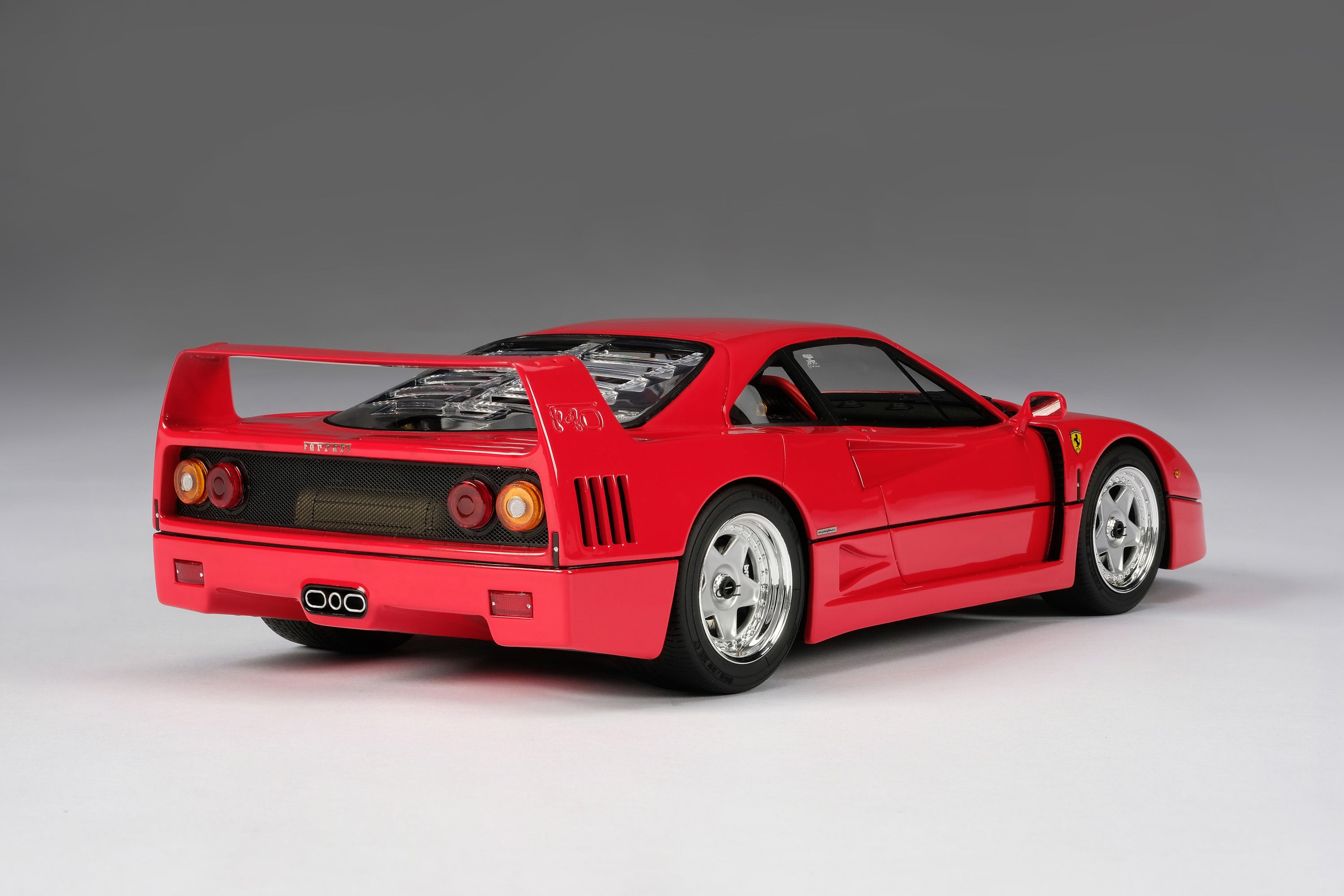 Amalgam Ferrari F40 1:18 scale