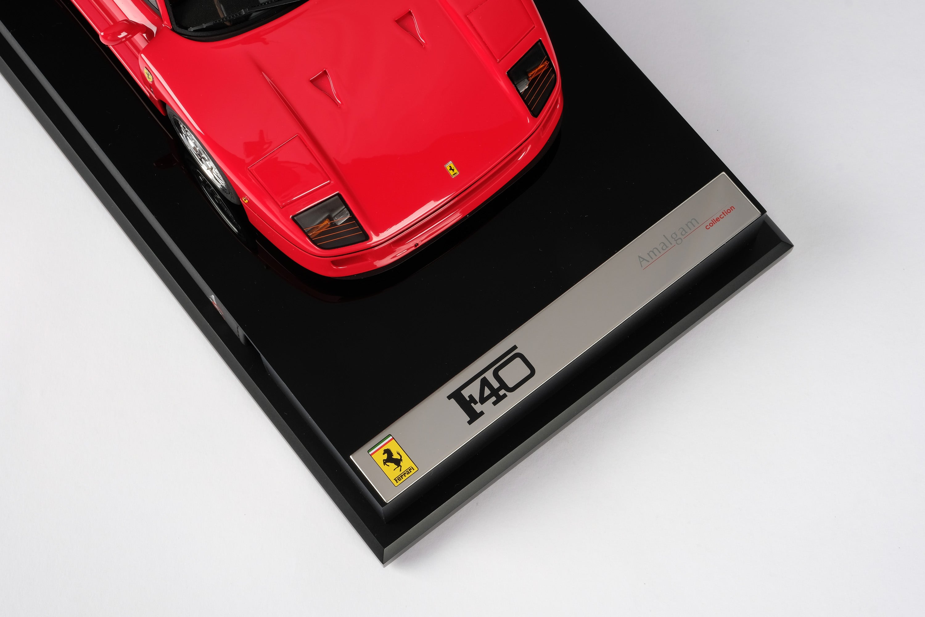 Amalgam Ferrari F40 1:18 scale