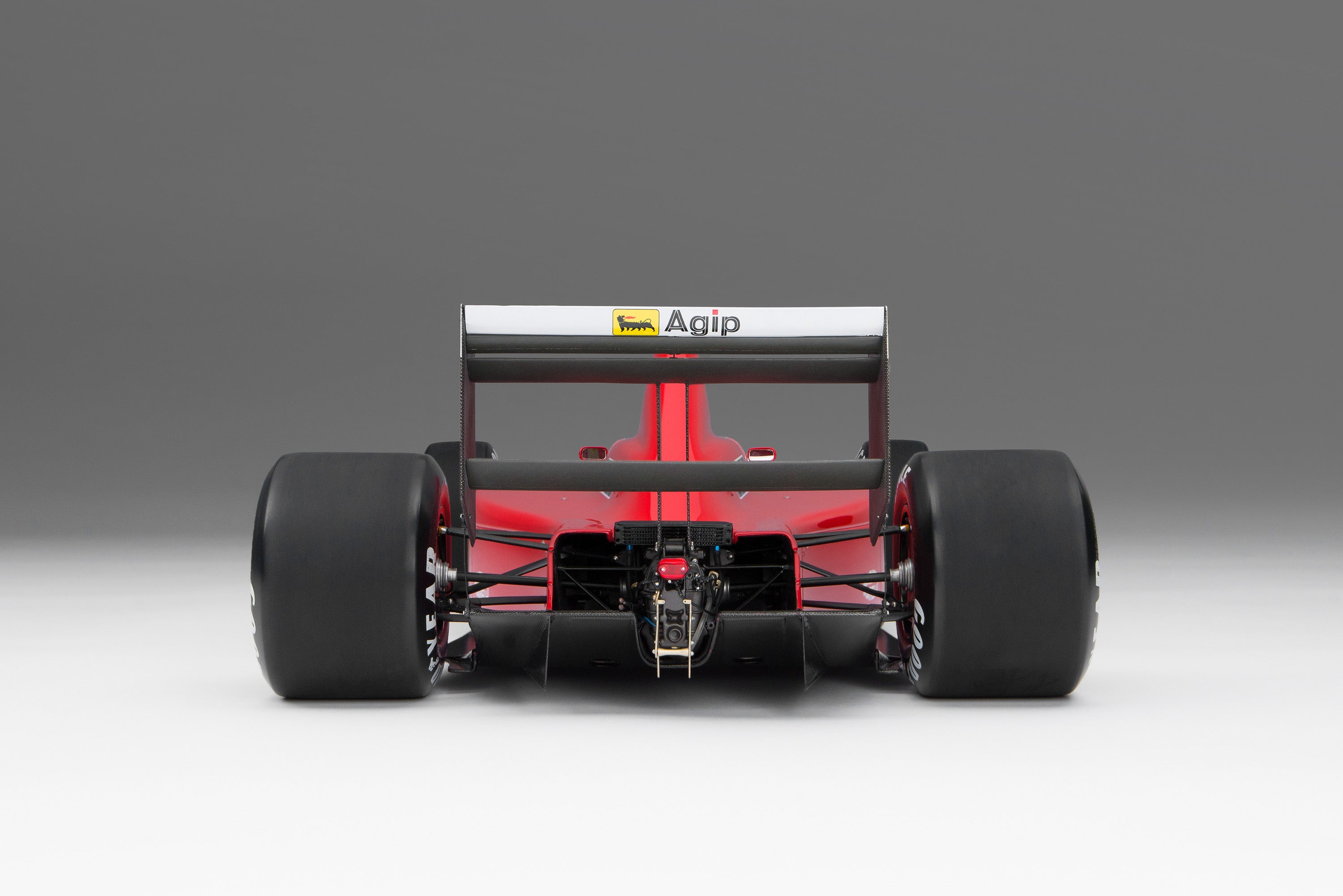 Amalgam 1:18 scale Ferrari F1 640-89 Mansell