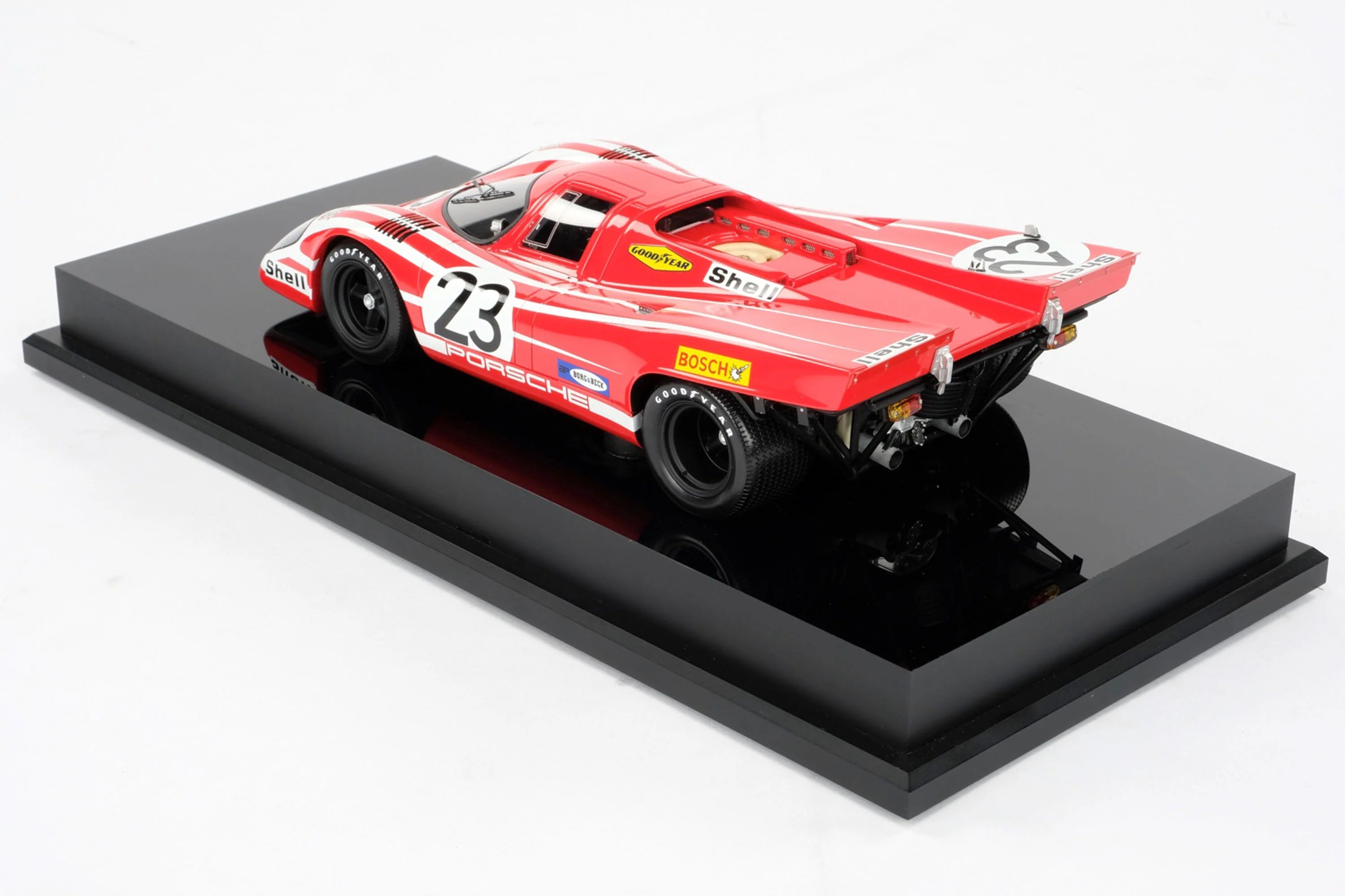 Amalgam 1:18 scale Porsche 917K #23 1970 Le Mans winner PRE ORDER