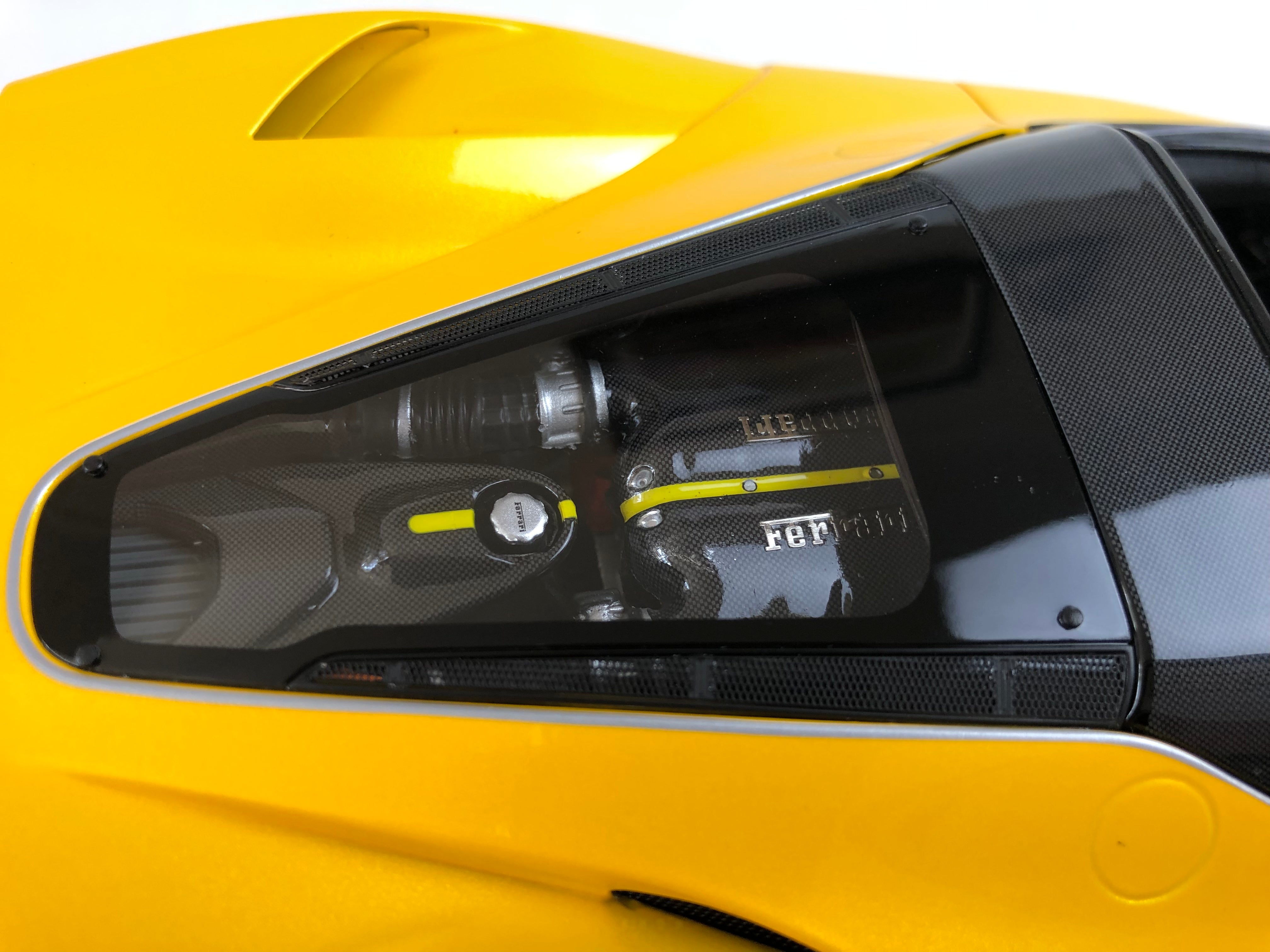 BBR La Ferrari Aperta 1:18 scale Diecast Yellow