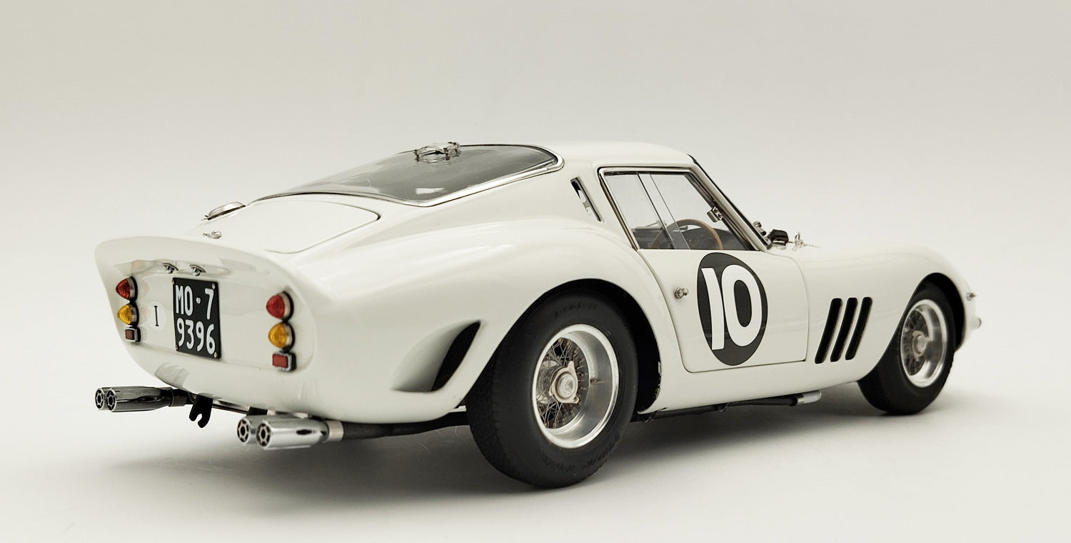 CMC 1:18 scale 1962 Ferrari 250 GTO M251 #10