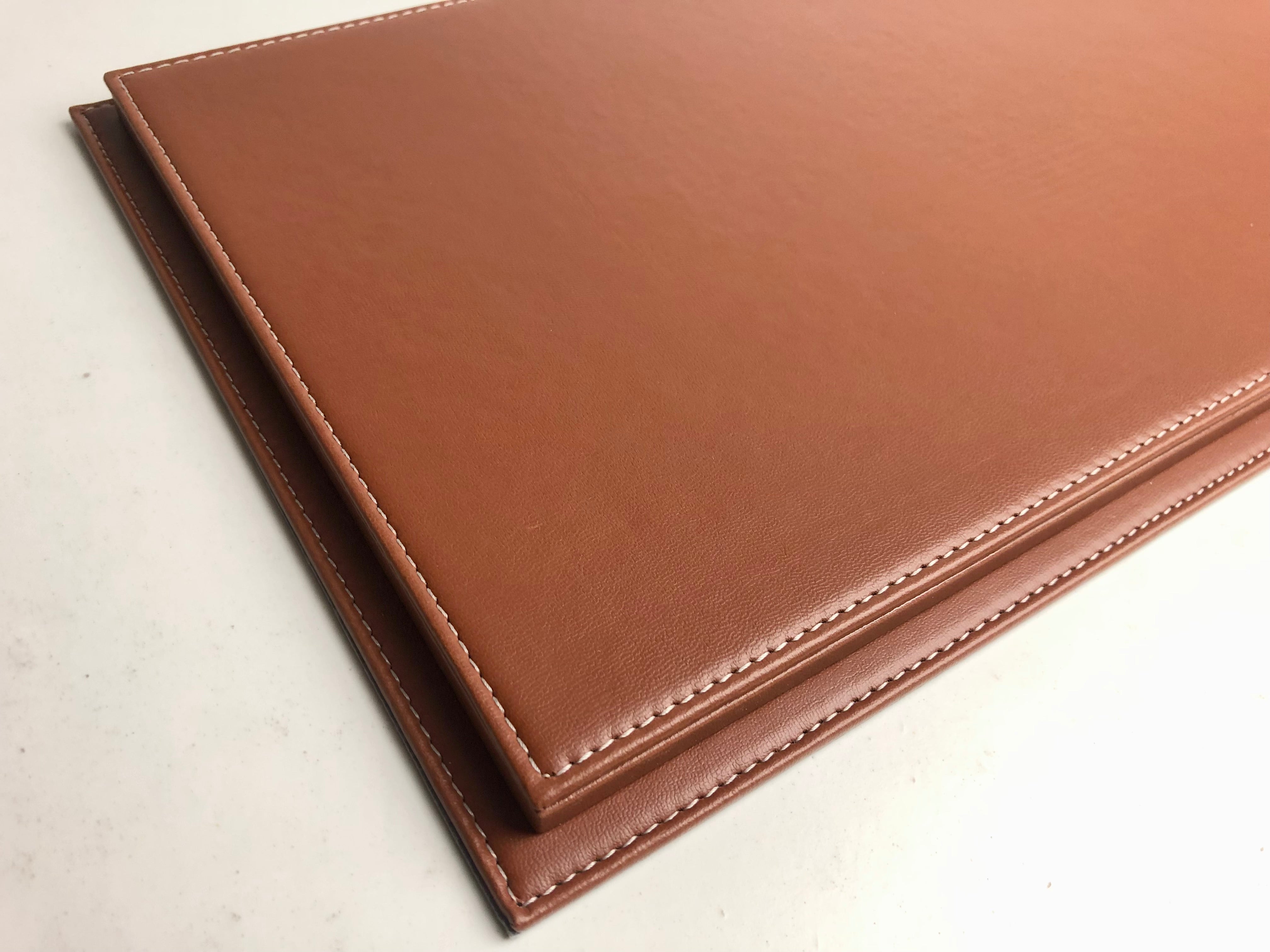 Leather based 1:12 Display Case