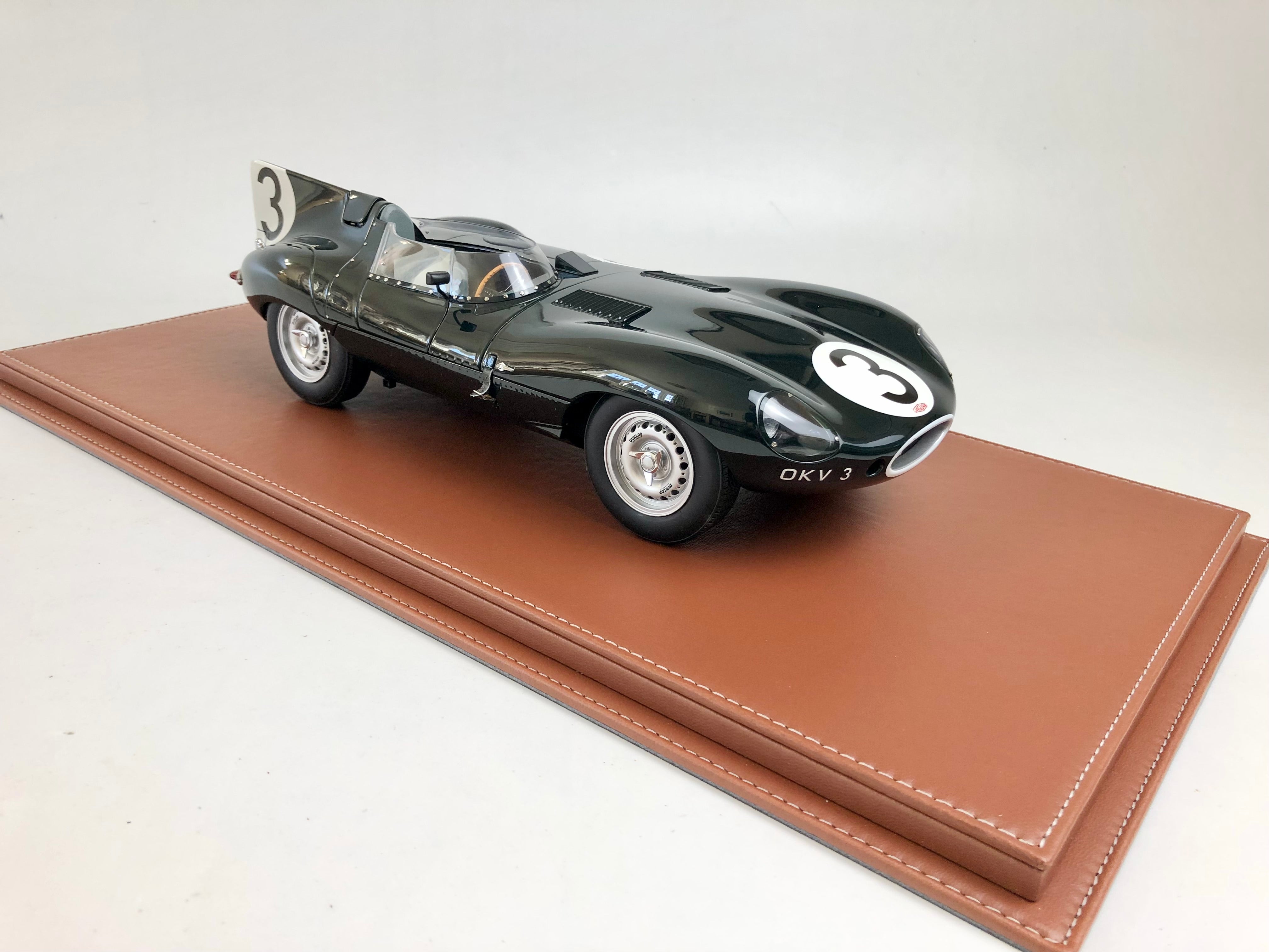 AutoArt 1:12 Jaguar D Type #3 Reims 1954