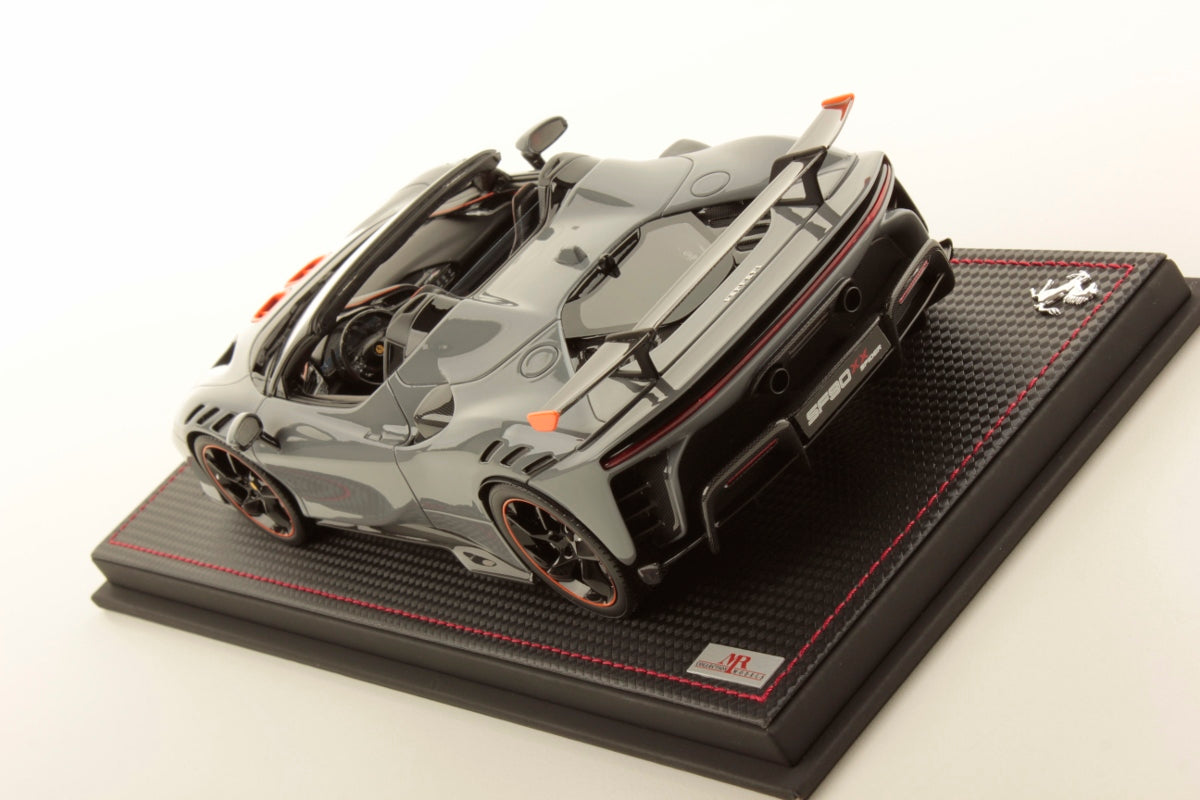 Ferrari SF90 XX Spider 1:18 scale