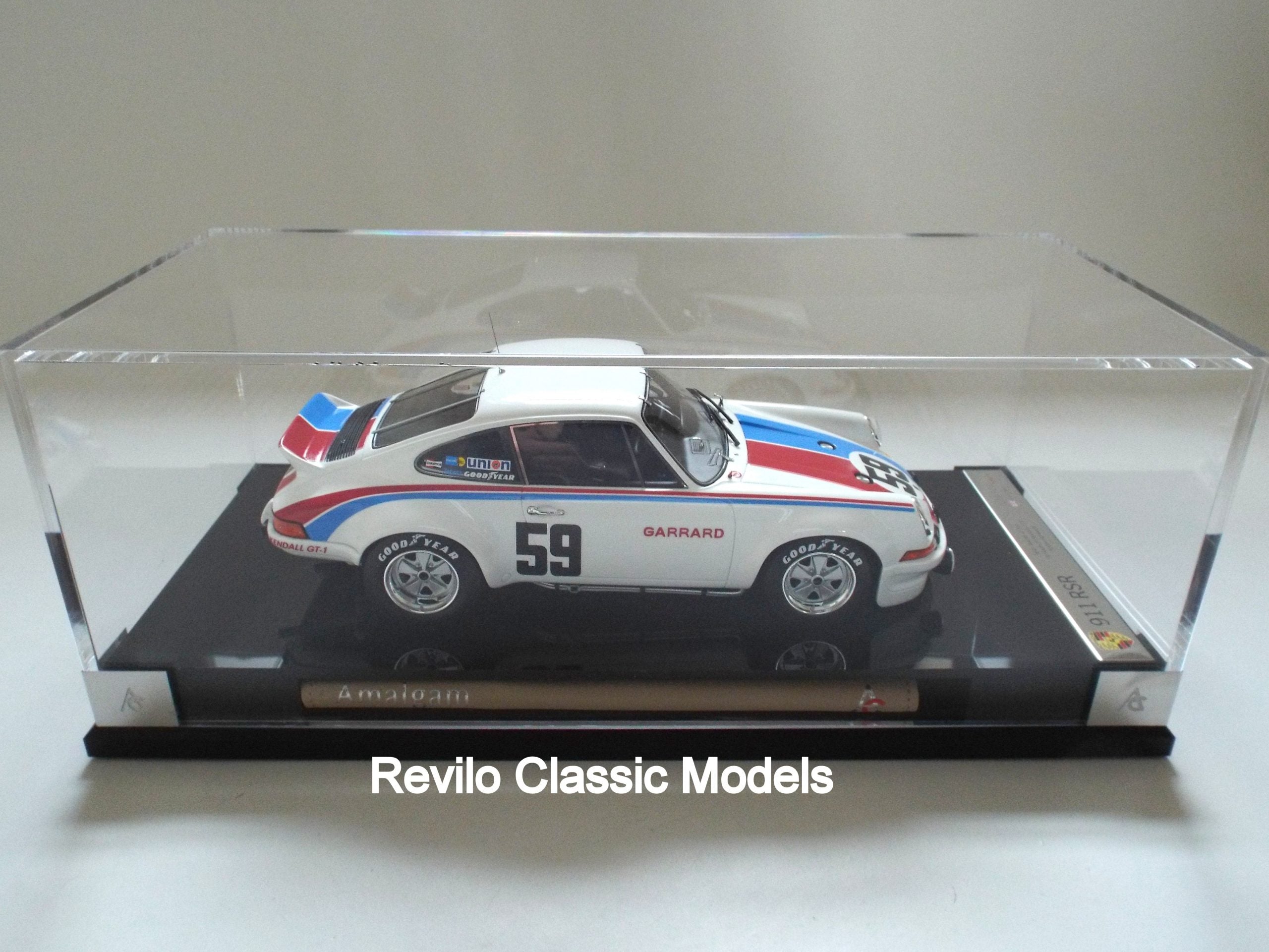 Amalgam Miniature Porsche 911 R 1967 1:18 Scale
